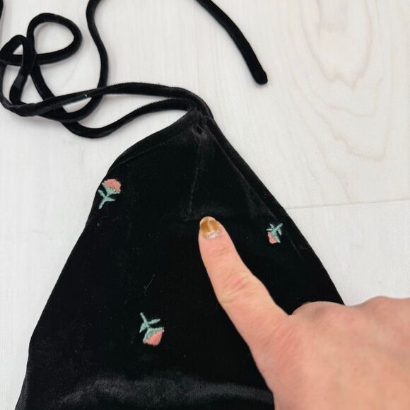 WEWOREWHAT High Neck Flower Dress - Picture 8 of 10